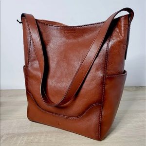 NWT Frye Leather Side Pocket Hobo Bag Retail $348